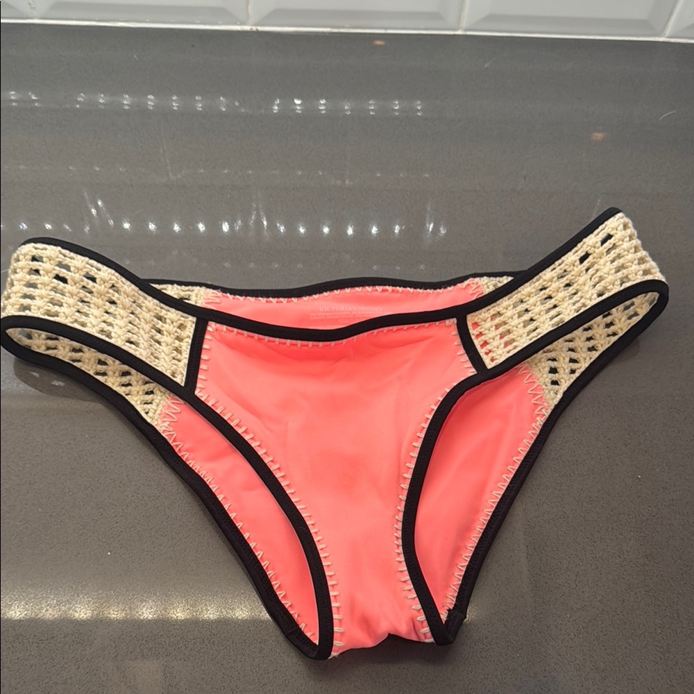 Victoria's Secret Coral/pink with rattan tan sides Bikini Bottom